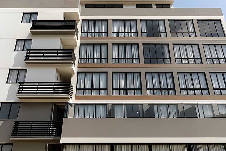 Apto Piscina Privativa no Centro