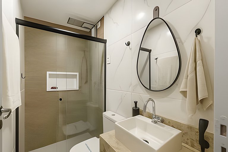 Duplex 3 quartos no centro e 100 metros da praia